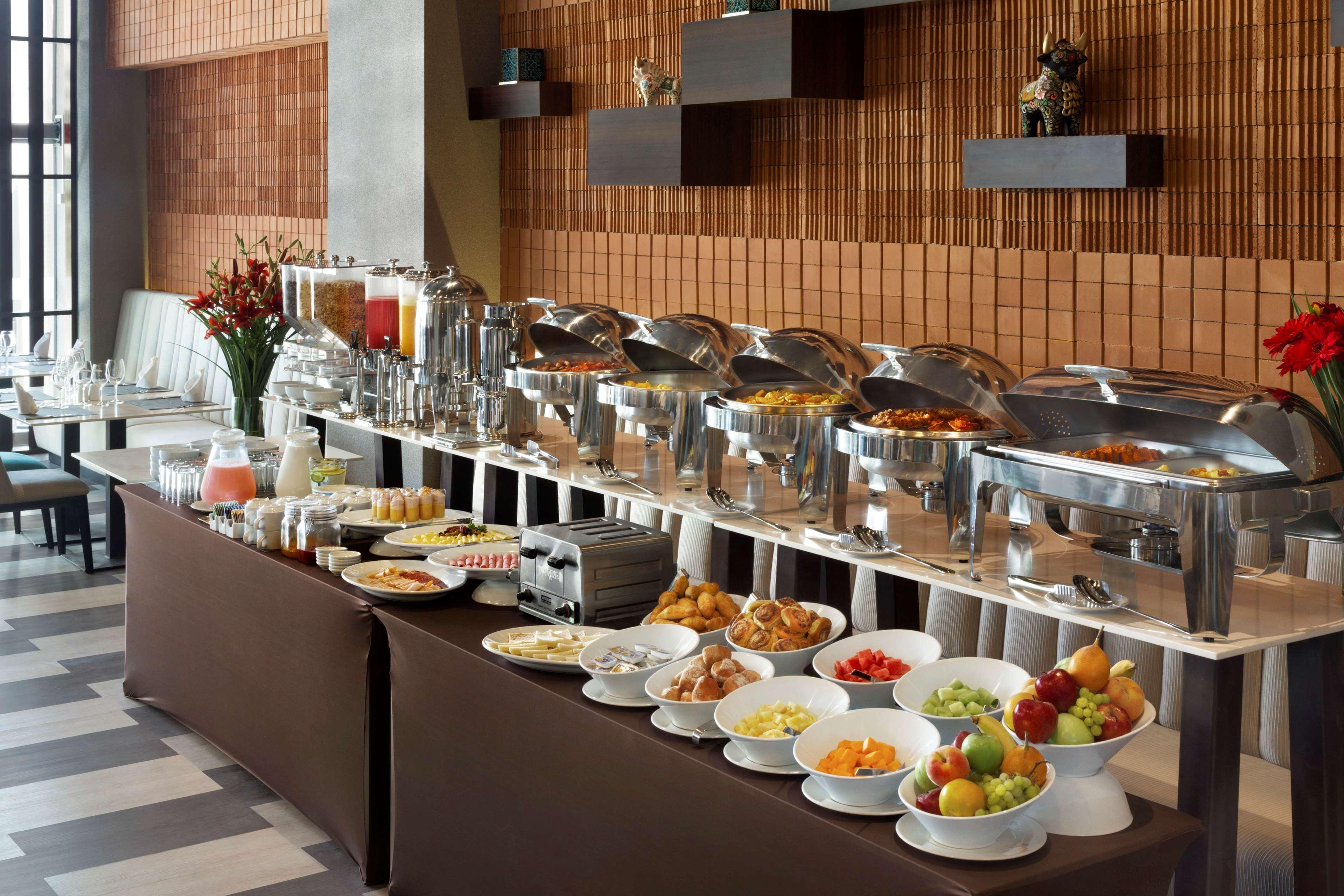 Bth Rebel Tacna Hotel Ngoại thất bức ảnh