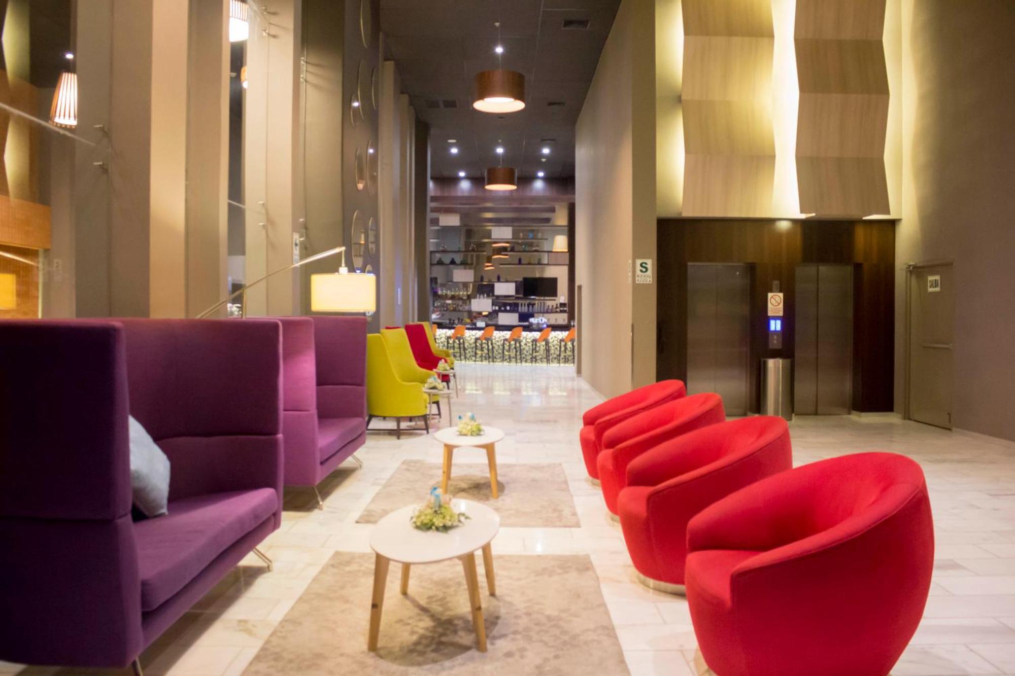 Bth Rebel Tacna Hotel Ngoại thất bức ảnh
