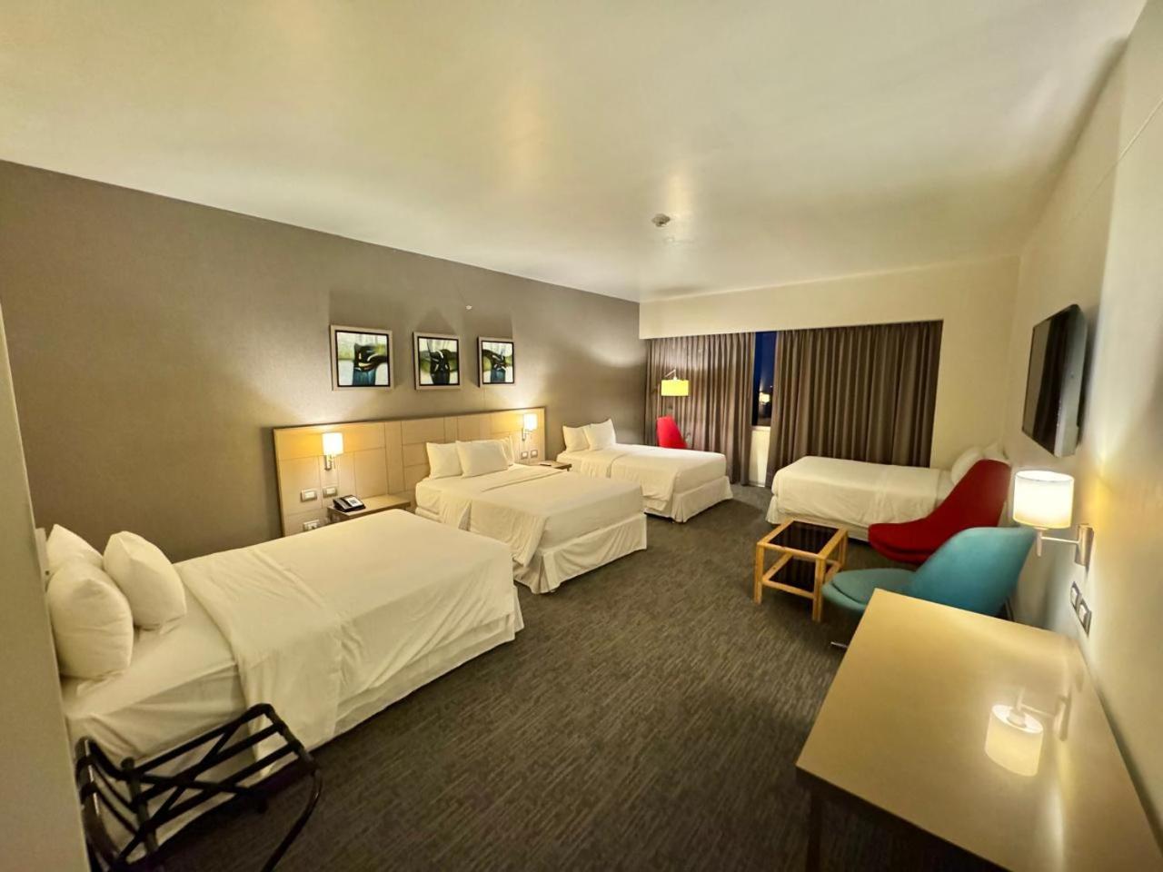 Bth Rebel Tacna Hotel Ngoại thất bức ảnh